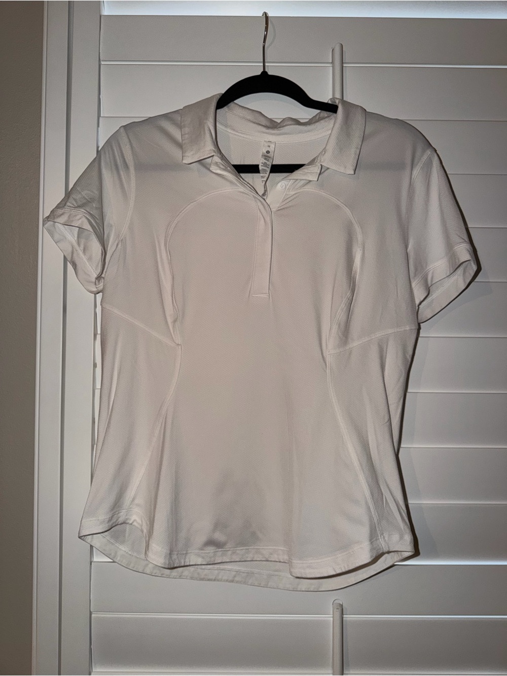 Lot of 2 Lululemon Quick-Drying Short Sleeve Polo Shirts size 10